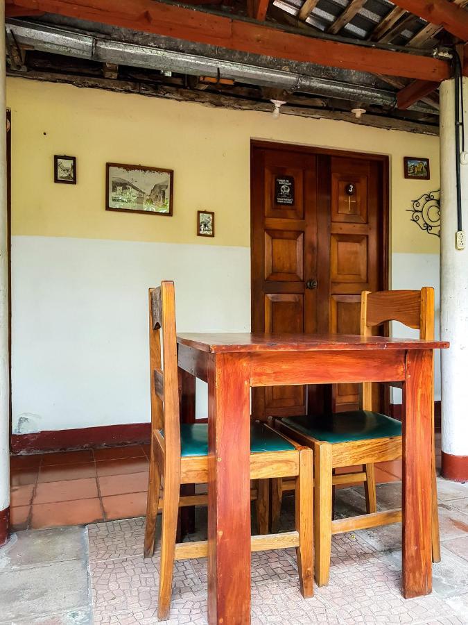 Casa De Los Berrios León Exterior foto